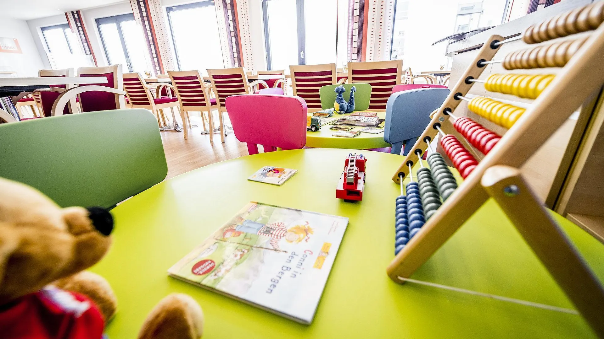 Holiday Inn Express Duesseldorf - City North By Ihg Γερμανία